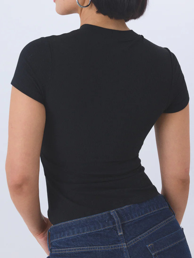 Klassy Ribbed Crew Neck Braless T-Shirt