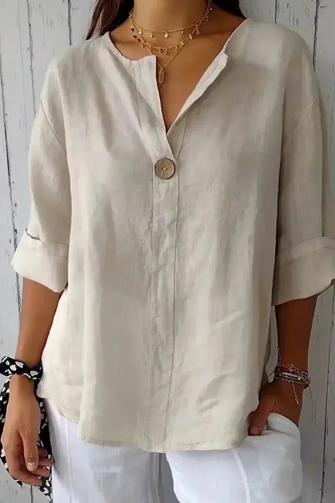 Nabalu Norevya | Women’s Relaxed Button-Front V-Neck Blouse