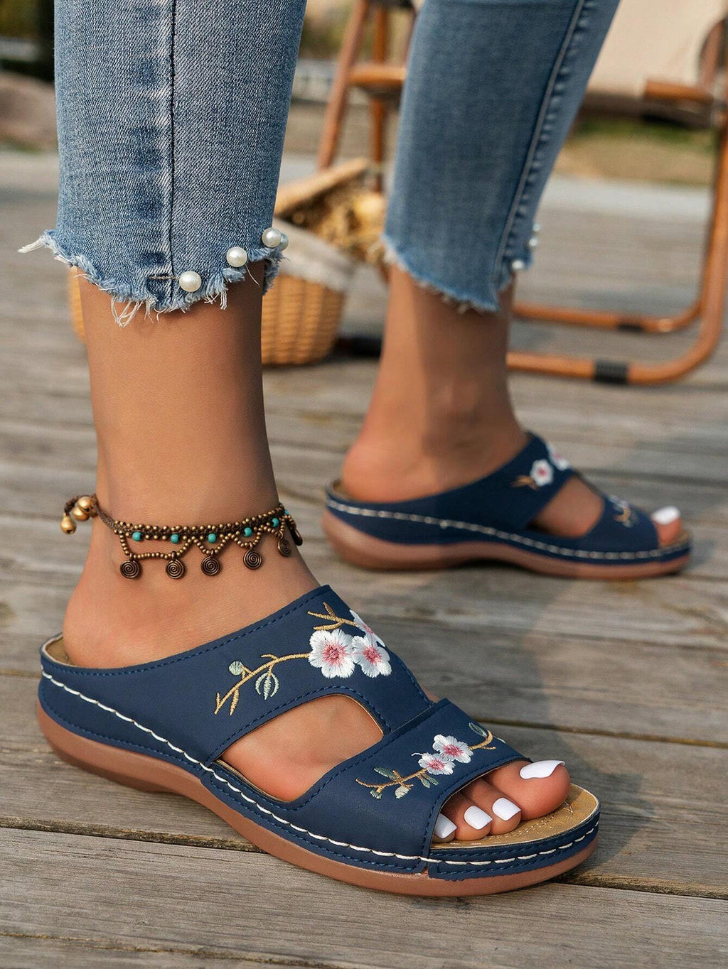 Harper & Lane Nina - Floral Platform Sandals