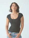 Klassy Henley T-Shirt Brami