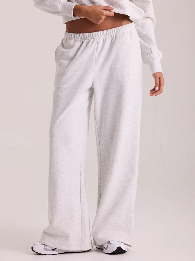 Klassy Lightweight Wide Leg Sweat Pants