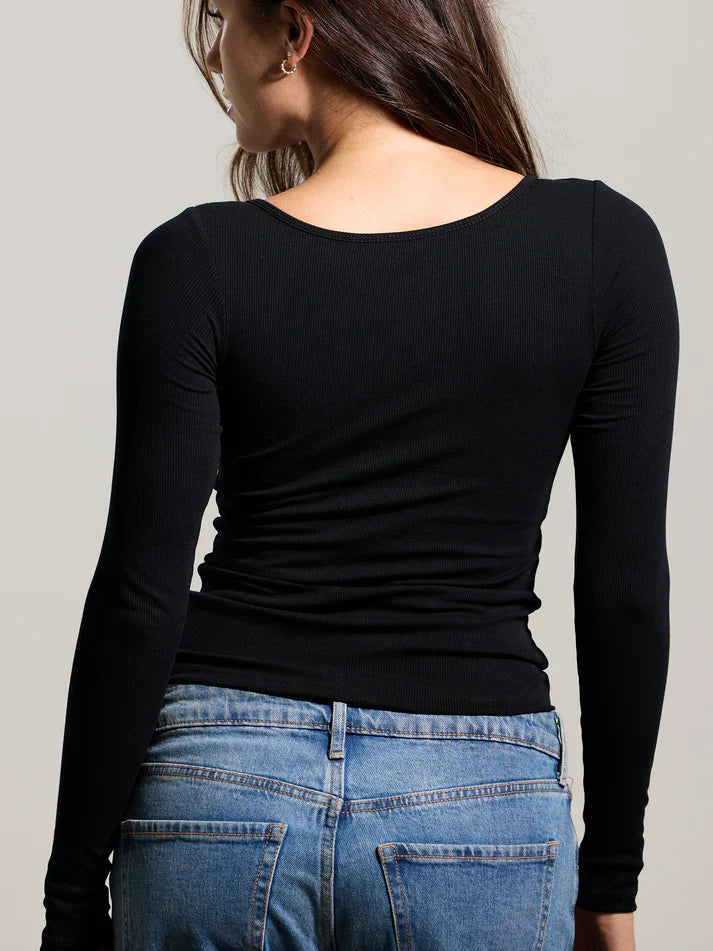 Klassy Braless Ribbed U-Shape Long Sleeve