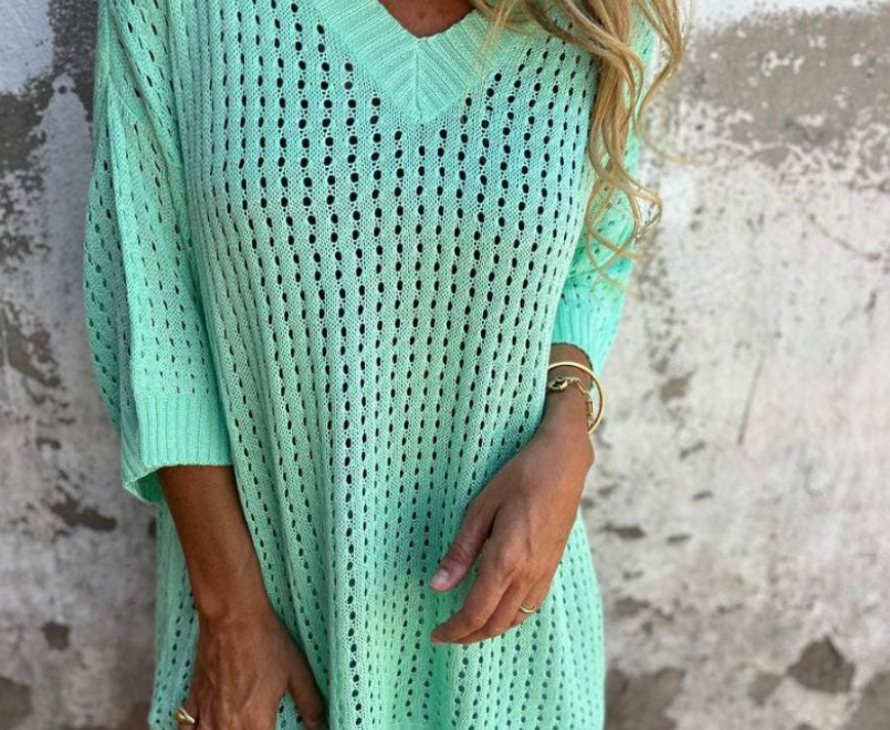 Nabalu Alira | Women’s V-Neck Open Knit Relaxed Sweater