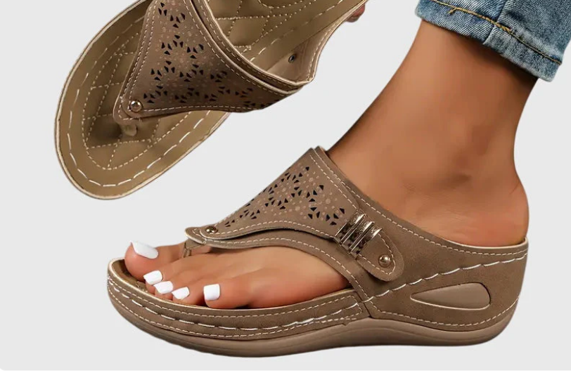 Nabalu Elvoria | Women’s Orthopedic Slides