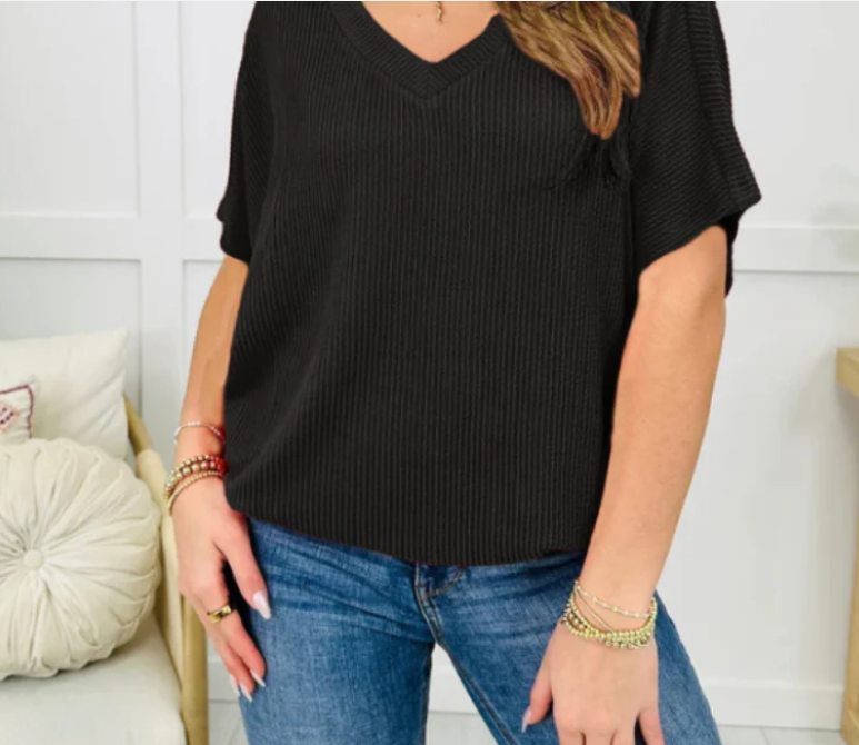 Nabalu Serilda | Women’s Textured V-Neck Short Sleeve Knit Top