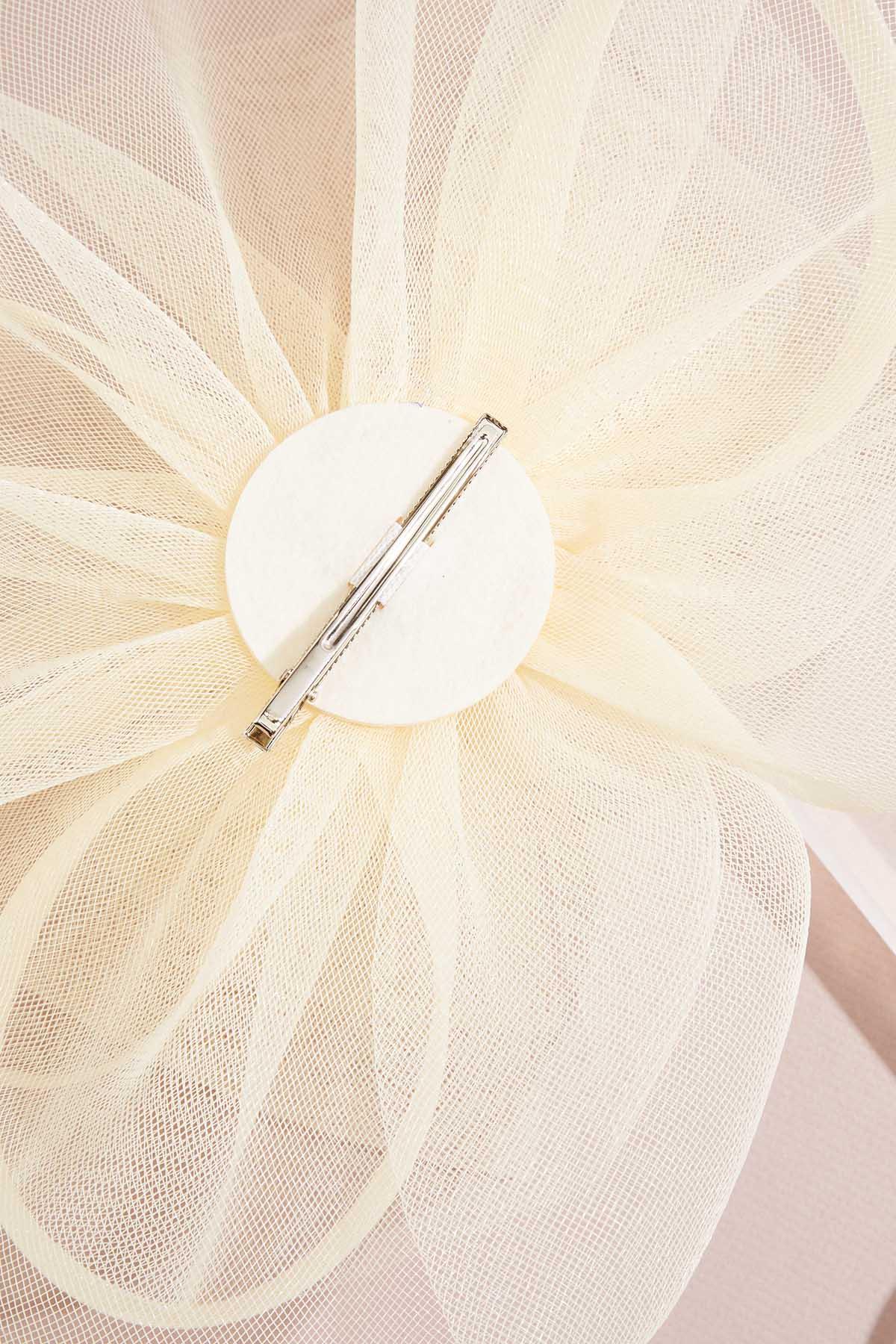 Cato Fashions Large Bow Veil Fascinator