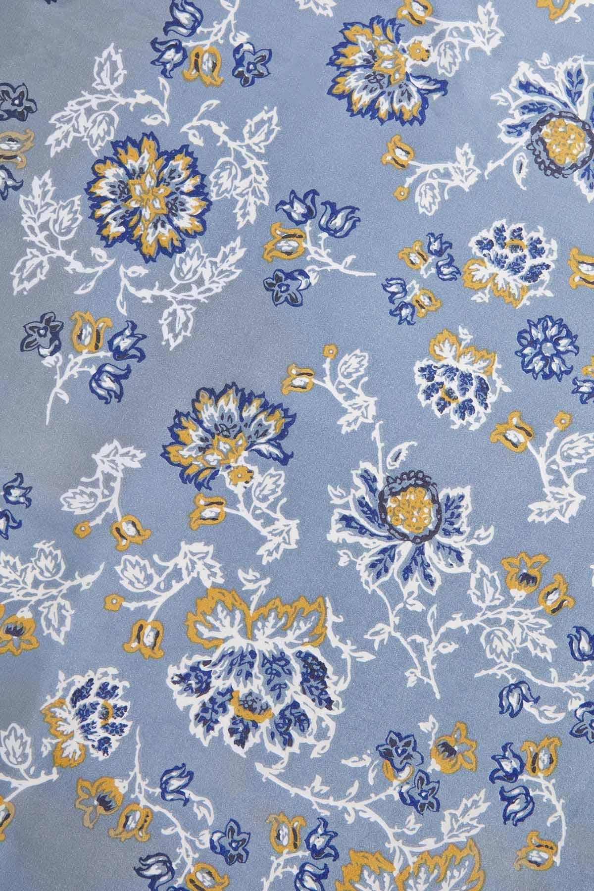 Cato Fashions Blue Floral Border Square Scarf