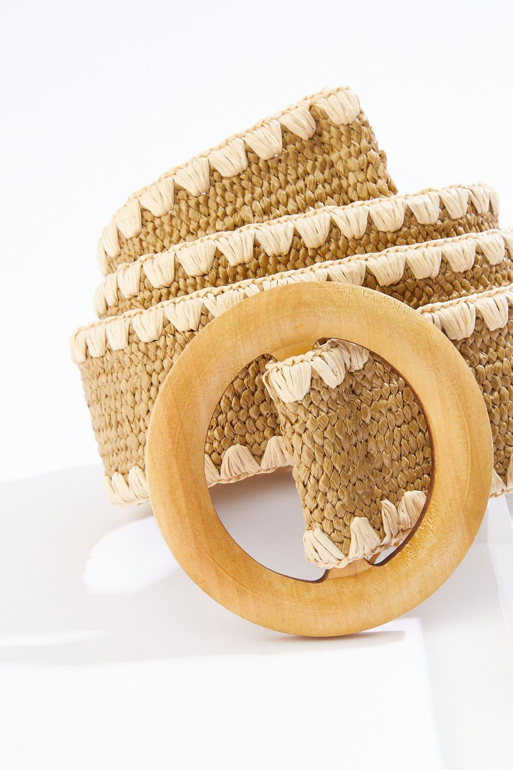 Cato Fashions Plus Size Whipstitch Raffia Wood Buckle Stretch Belt