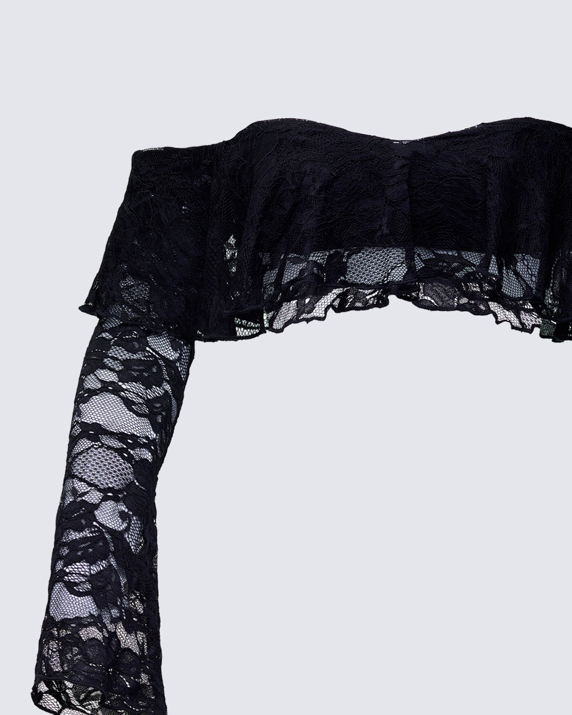 Finesse Rina Lace Ruffle Bandeau Top