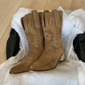 Harper & Lane Laurie - Western Cowboy Boots