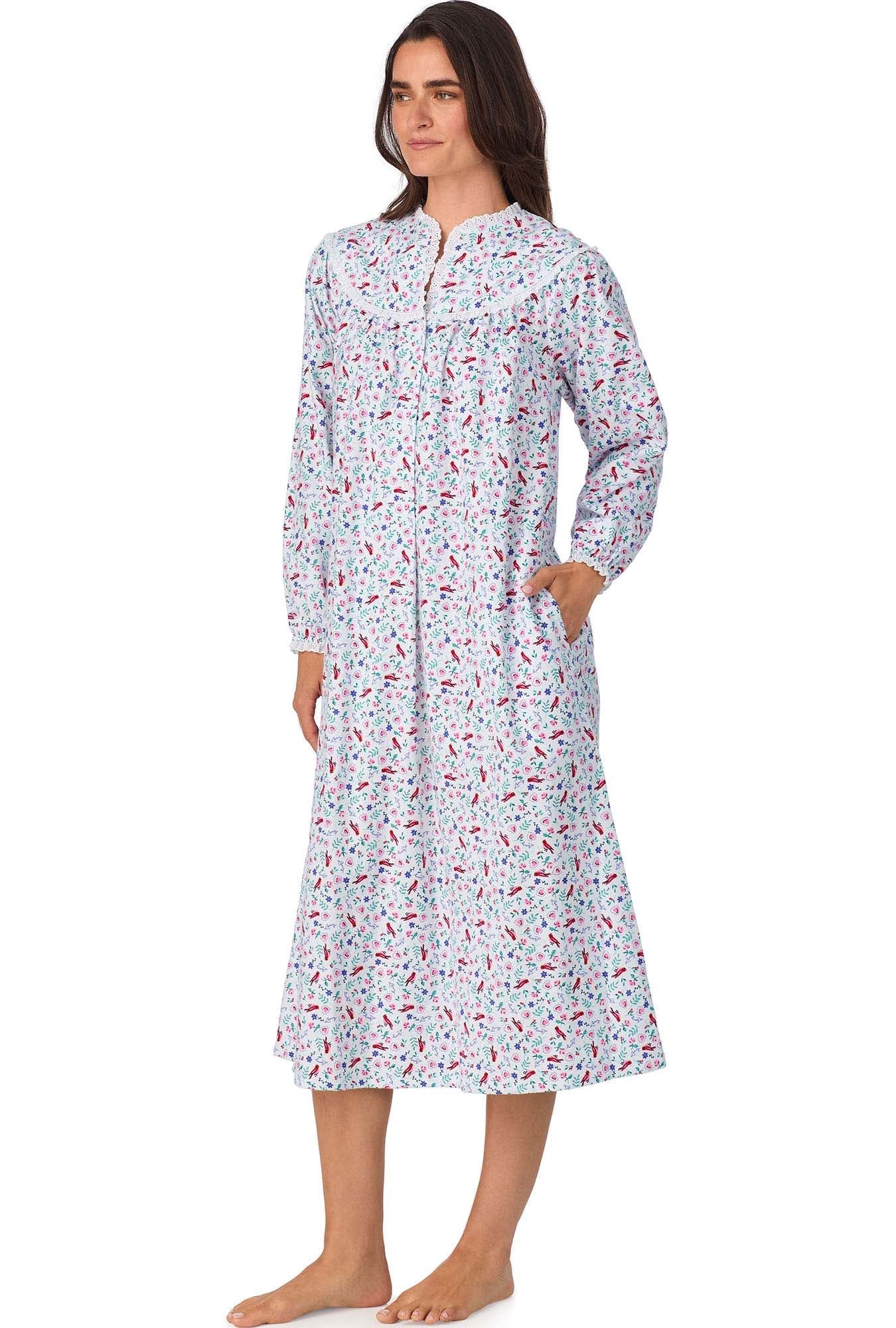 Lanz of Salzburg Women's New Cardinal Flannel Gown
