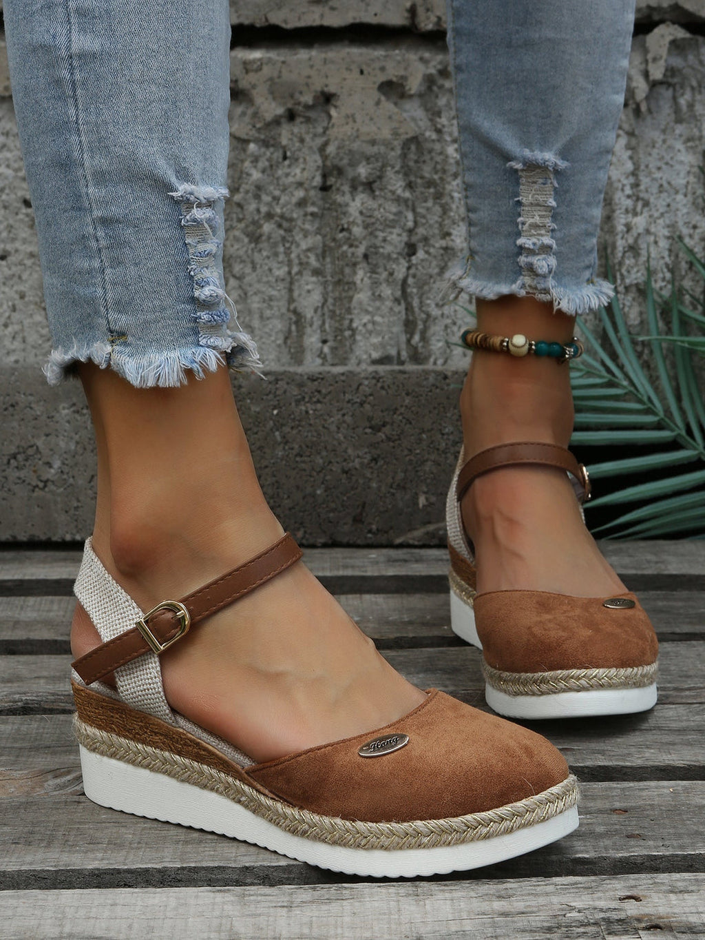 Harper & Lane Lillian - Closed-Toe Platform Espadrilles