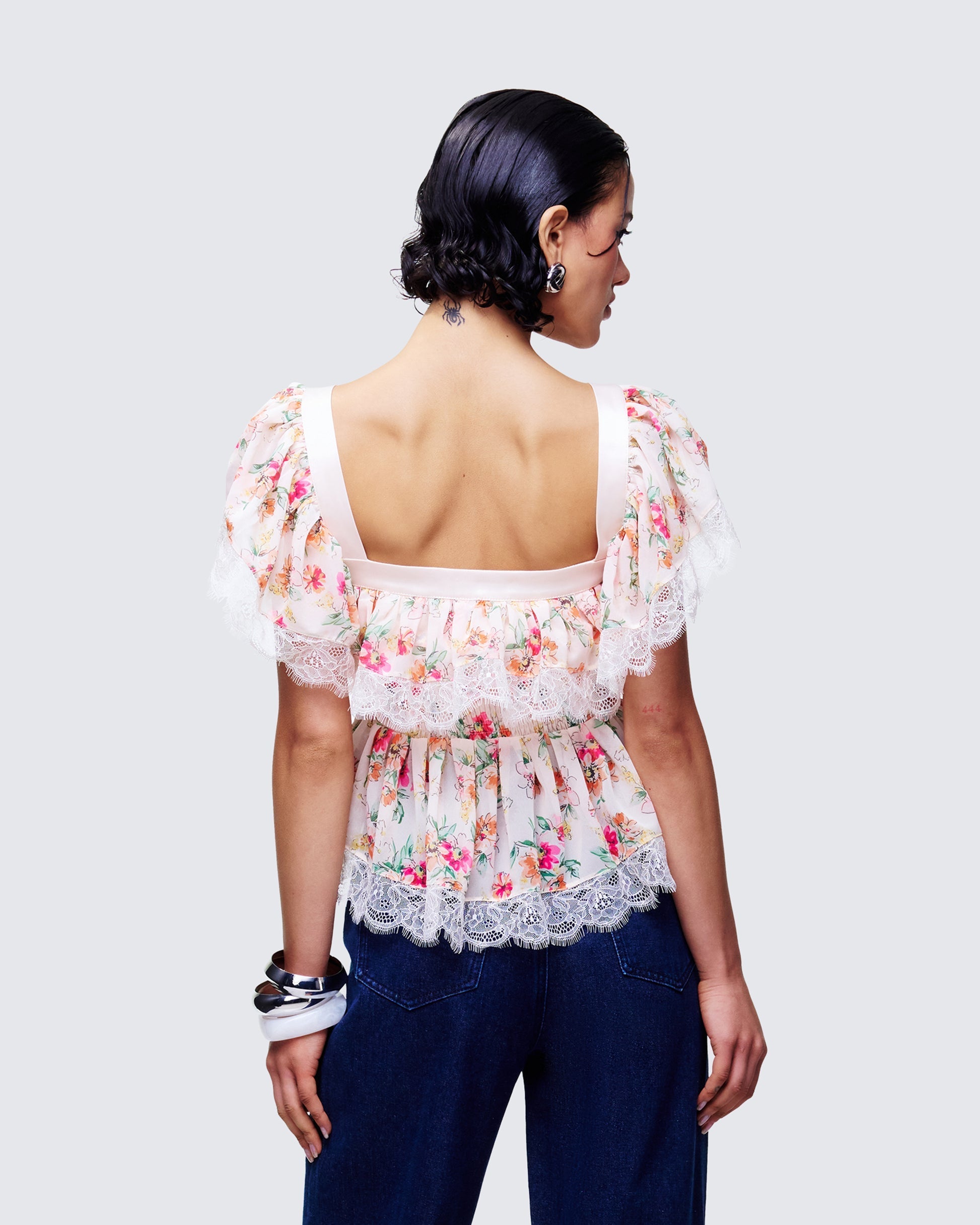 Finesse Aroa Ivory Floral Print Peplum Top