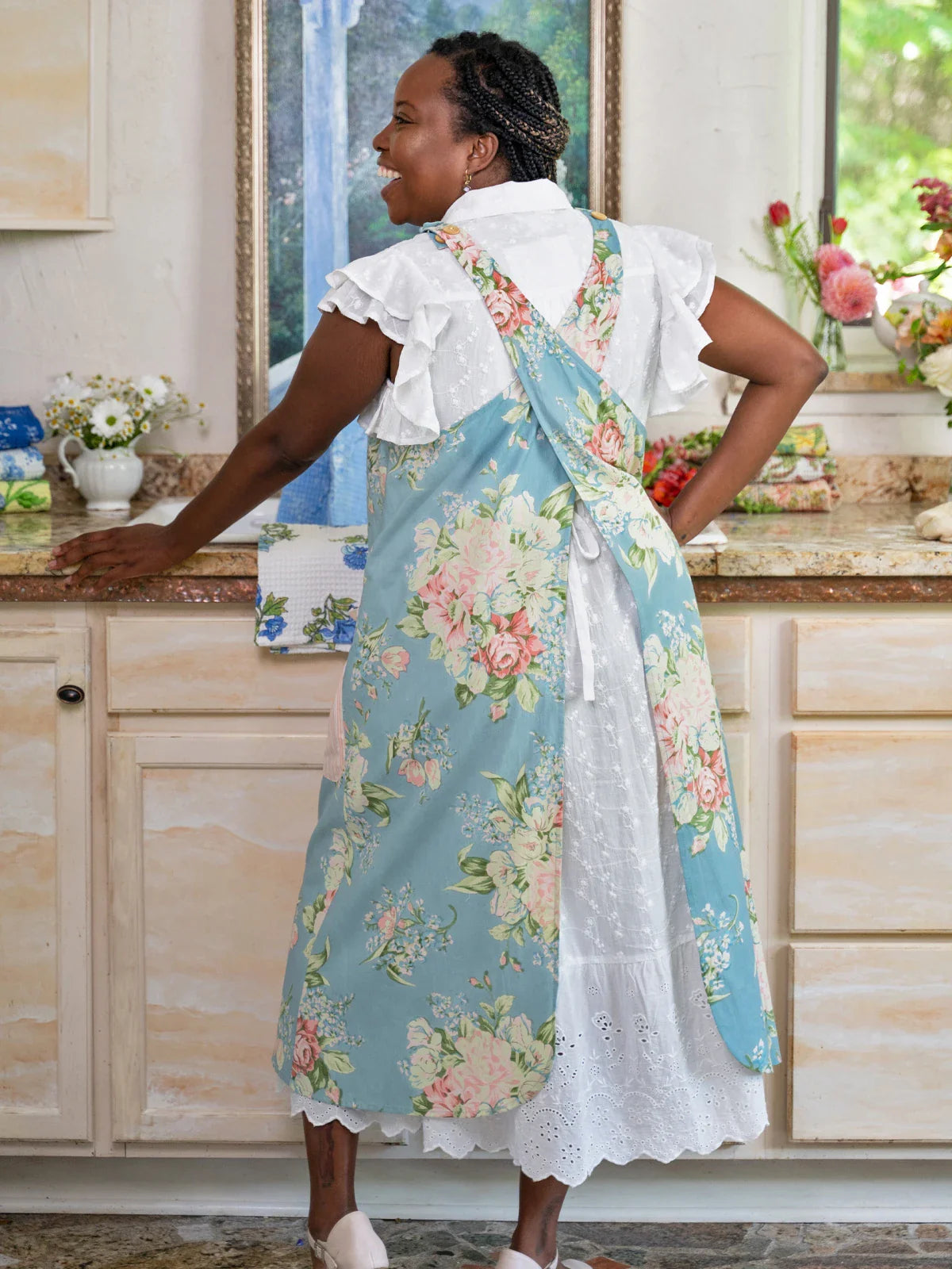 April Cornell Blanche Farmhouse Apron - Mist