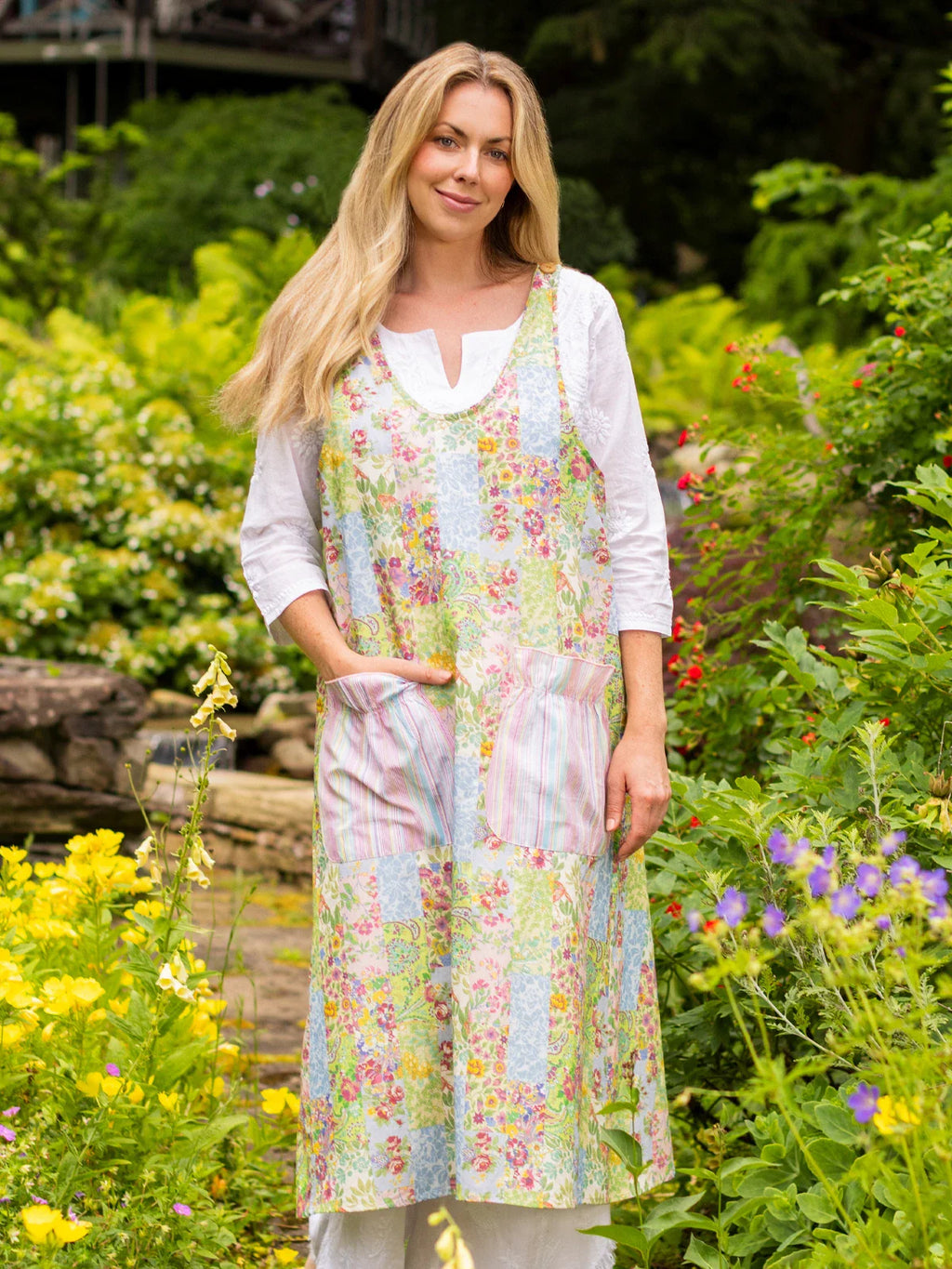 April Cornell Garden Collage Apron - Pastel