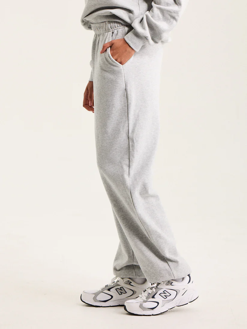 Klassy Lightweight Jogger Sweatpant