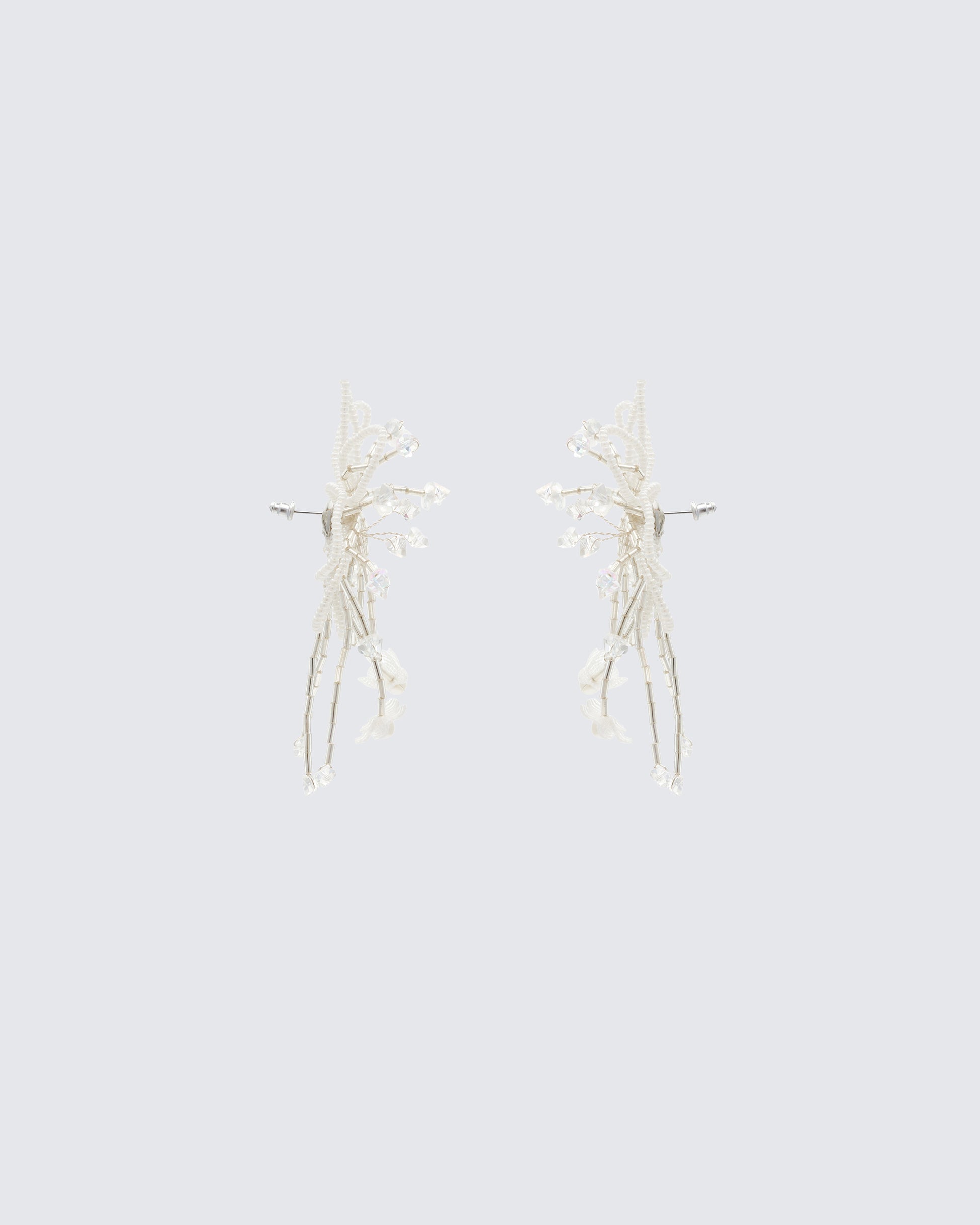 Finesse Sandra White Beaded Flower Earrings
