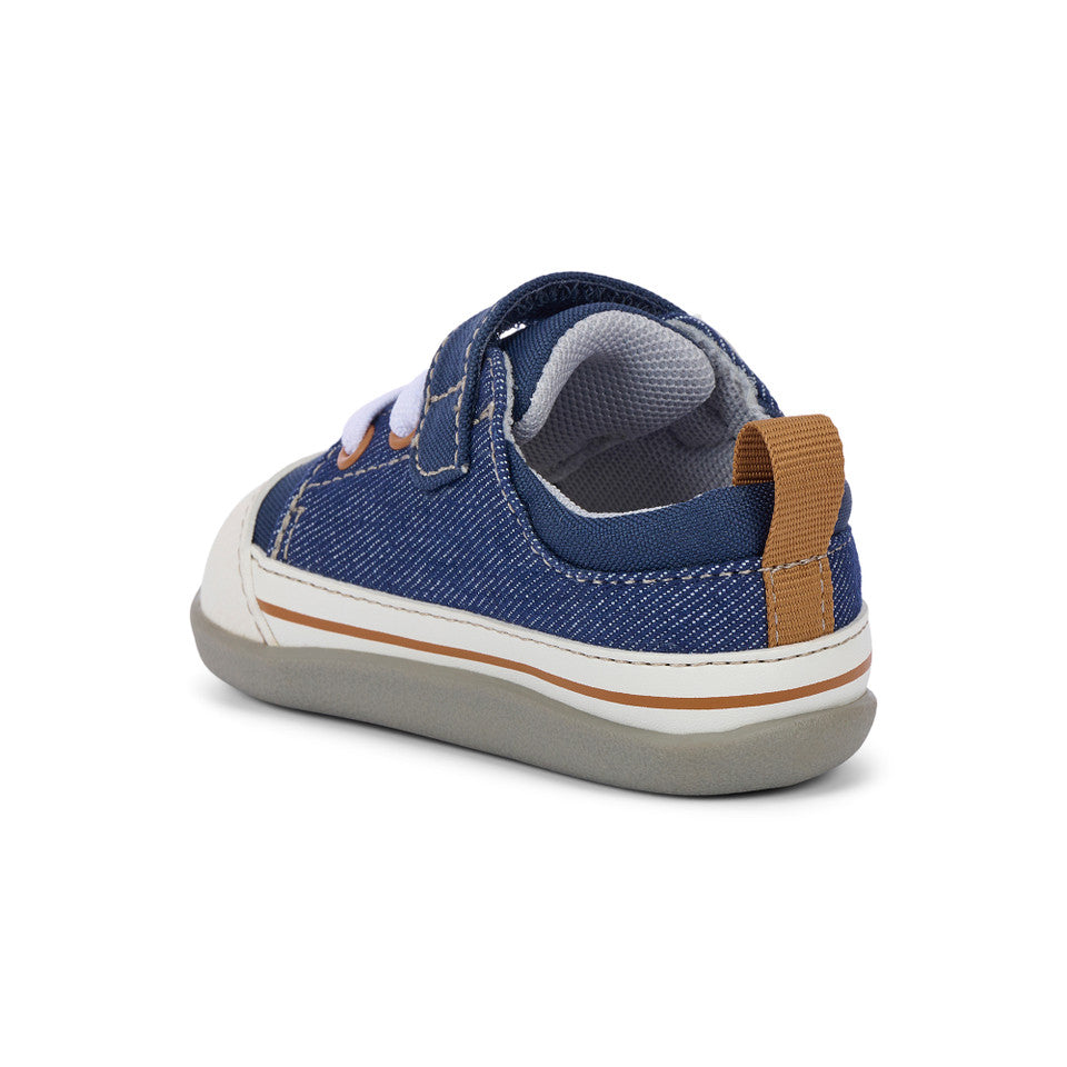 See Kai Run boys Stevie Mini (First Walker) Navy Denim