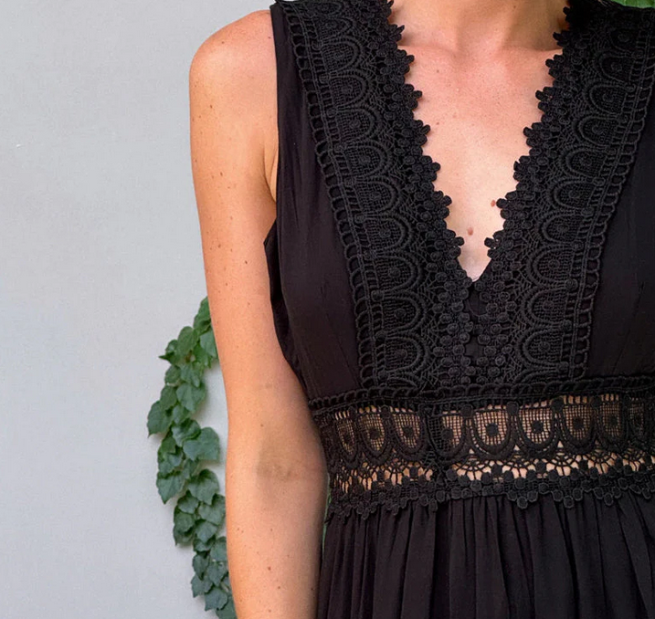 Nabalu Lace Trim Midi Dress – Elegant Summer Dress