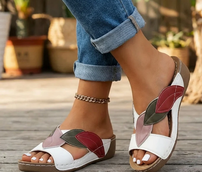 Nabalu Pavelyra | Women’s Orthopedic Slides with Leaf Detail