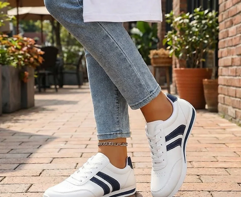 Nabalu Corvane | Women’s Lace-Up Orthopedic Sneakers