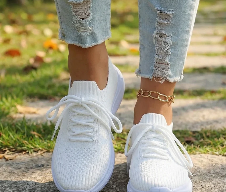Nabalu Women’s Orthopedic Sneakers with Lace-Up Design
