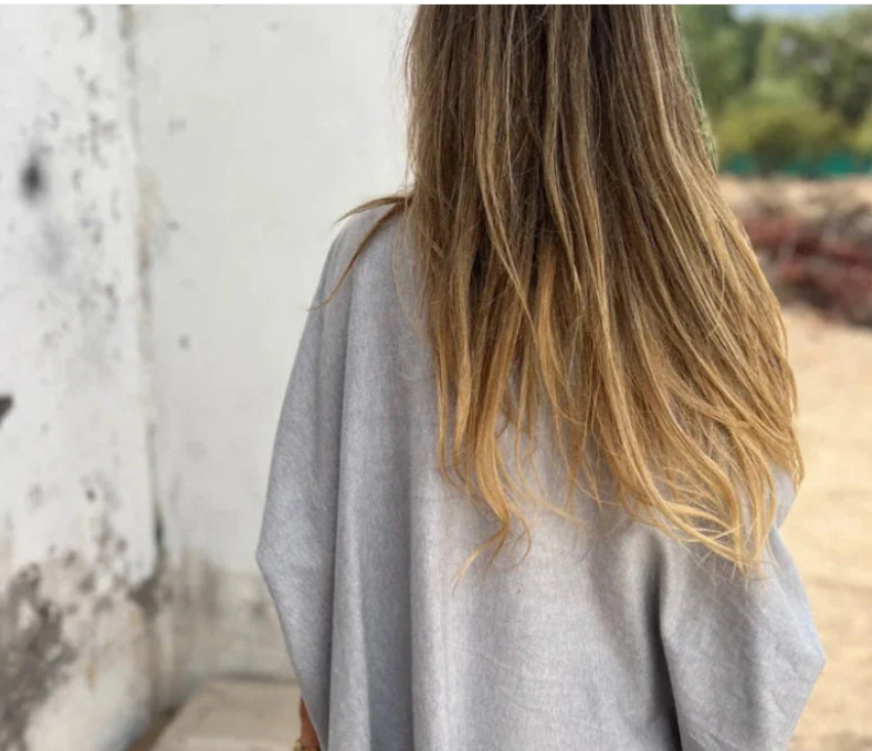 Nabalu Nerisse | Women’s Relaxed Knit Batwing Sleeve Top
