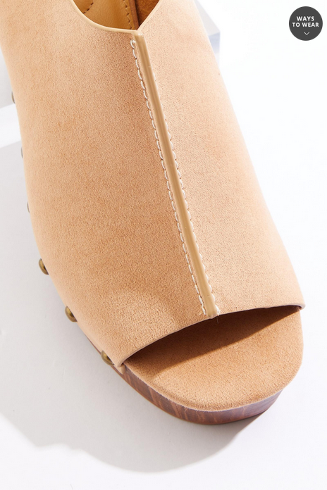 Cato Fashions Stud Trim Wedge Sandal