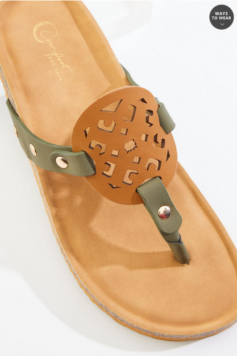 Cato Fashions Medallion Footbed Sandals