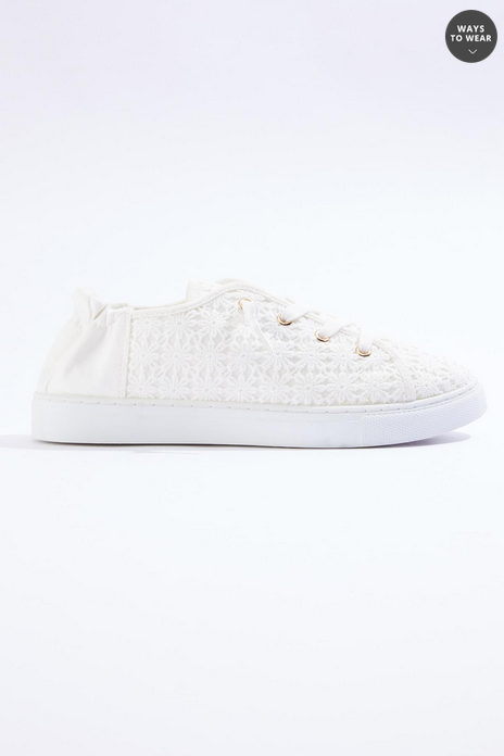 Cato Fashions Mesh Crochet Scrunch Sneakers