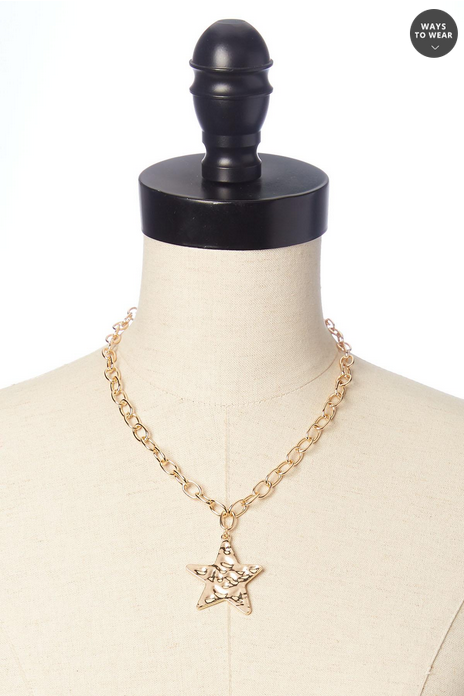 Cato Fashions Hammered Gold Star Chain Necklace