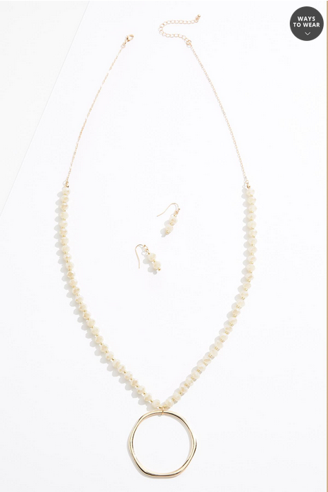 Cato Fashions Glass Beaded Gold Ring Pendant Necklace Set