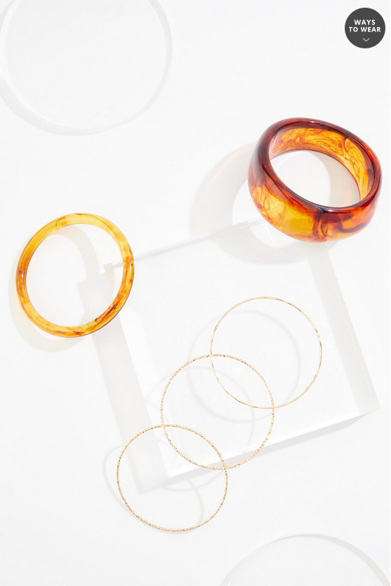 Cato Fashions Lucite Statement Bangle Bracelet Set