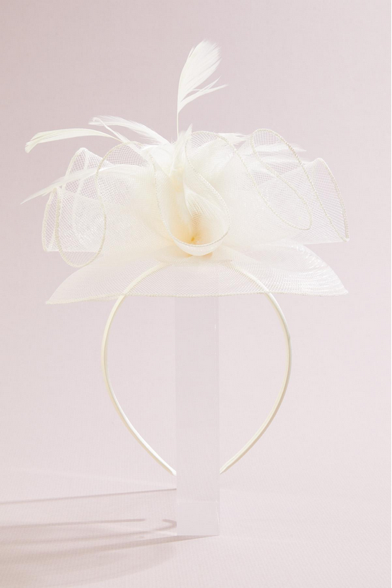 Cato Fashions White Feather Mesh Fascinator