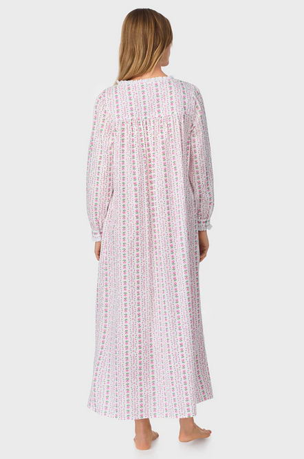 Lanz of Salzburg Women's Rosey Tyrolean Cotton Lawn Ballet Button Front Robe