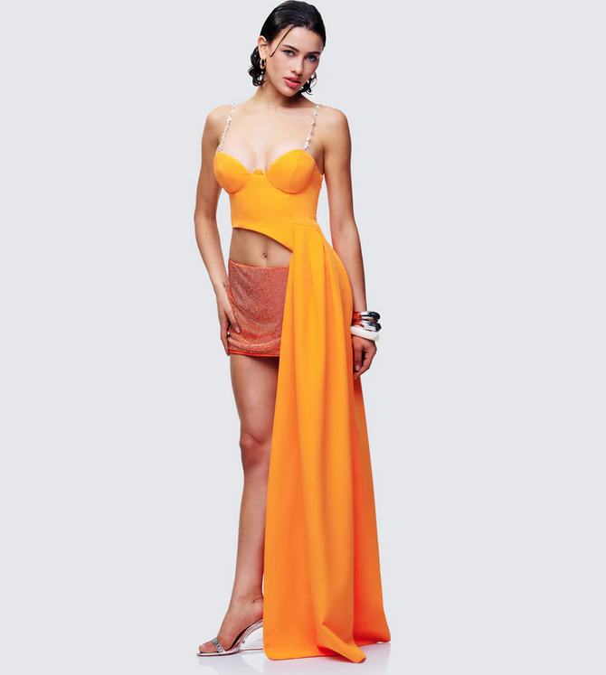Finesse Bellamy Asymmetric Top