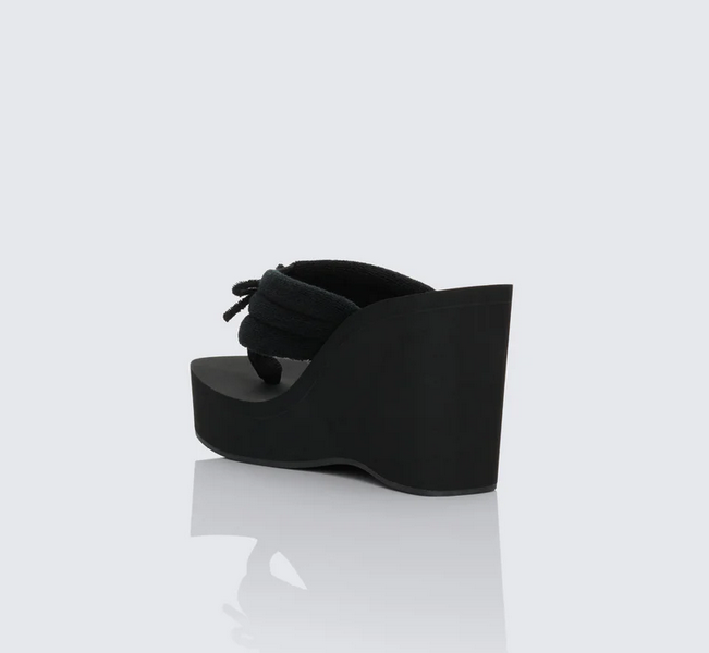 Finesse Deema Superstacked Wedge Flip Flop