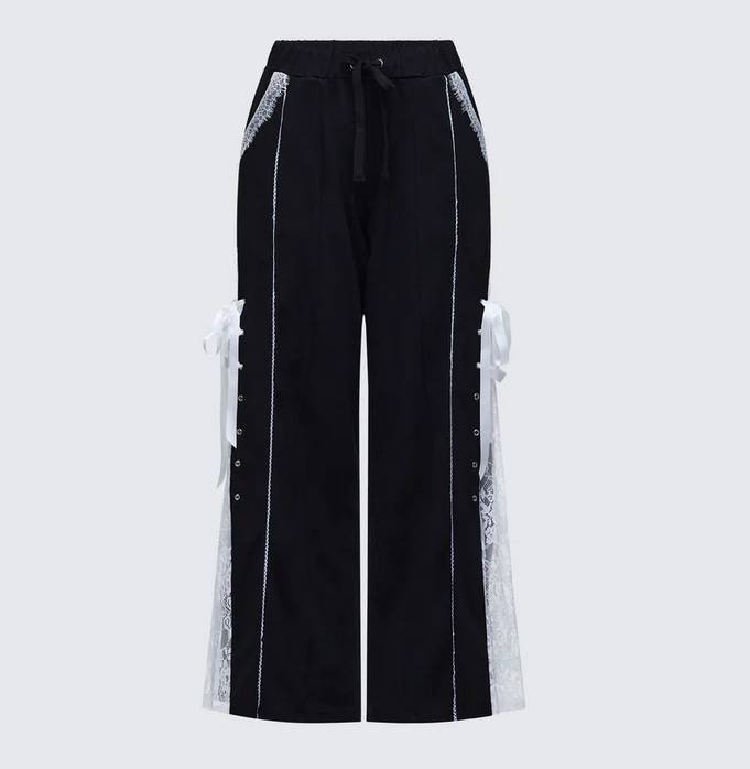 Finesse Corbyn Black Lace Window Sweatpants