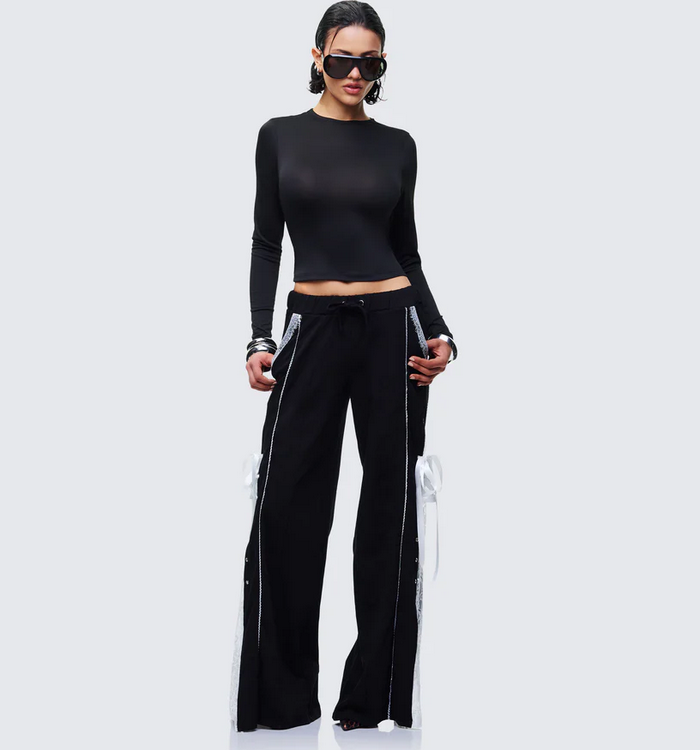 Finesse Corbyn Black Lace Window Sweatpants