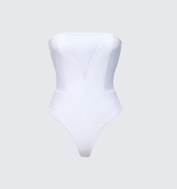 Finesse Rilena White Vegan Leather Strapless Bodysuit