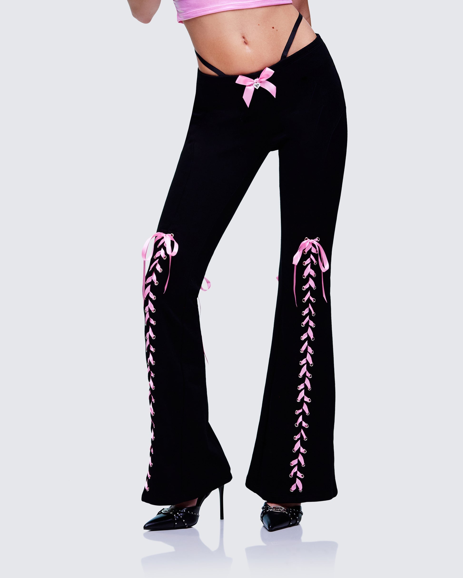 Finesse Vashti Black Ribbon Laced Sweatpants