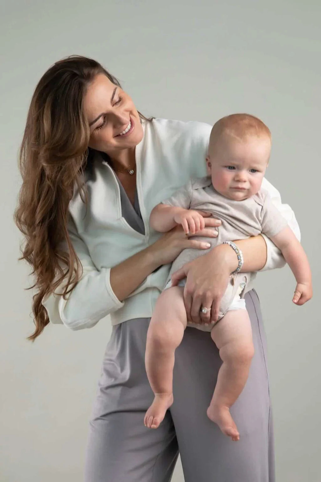 Simple Wishes Aspen Fleece Nursing Pullover