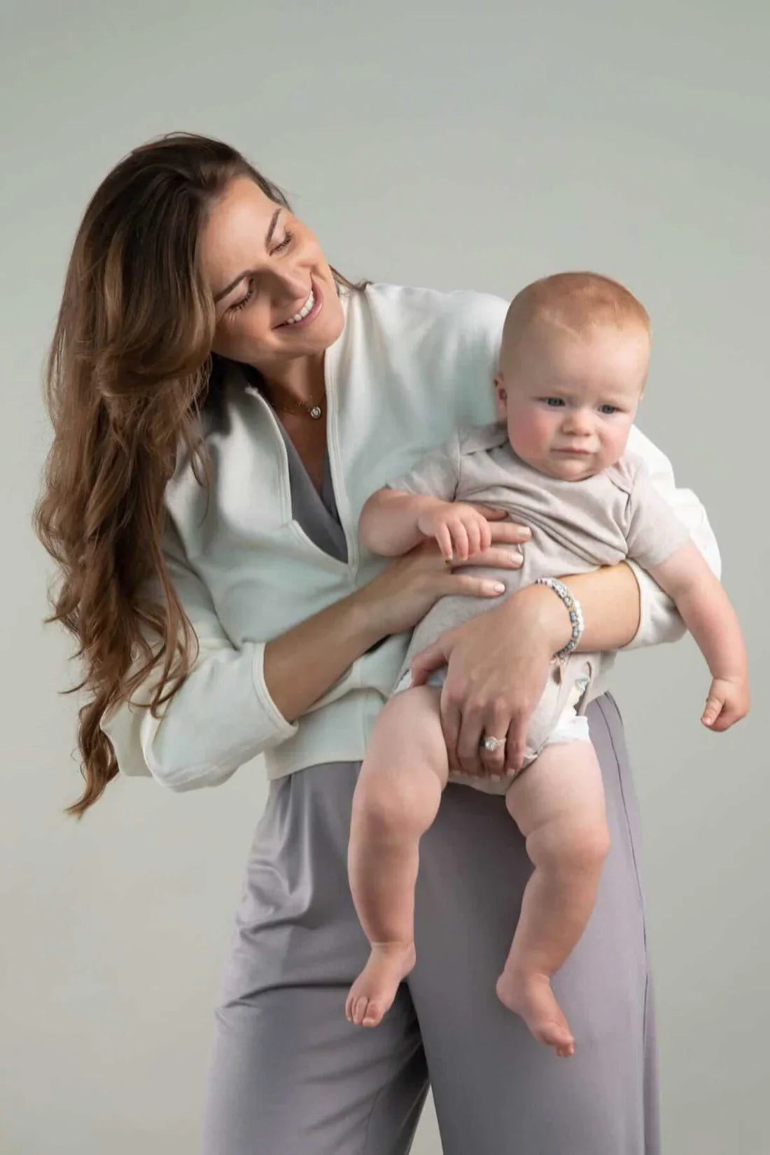 Simple Wishes Aspen Fleece Nursing Pullover
