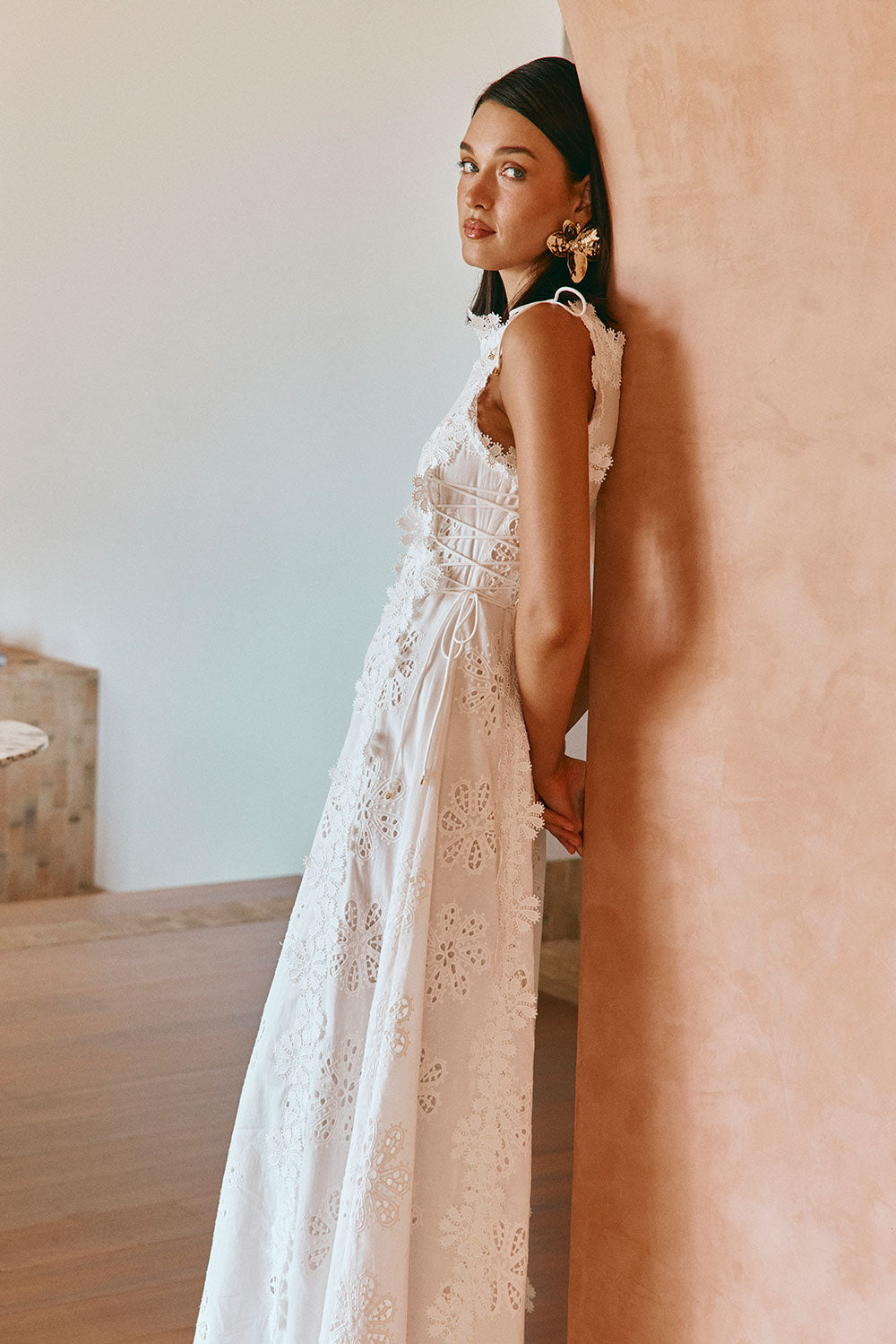 Nabalu Elowen | Women’s Lace Embroidered Midi Dress