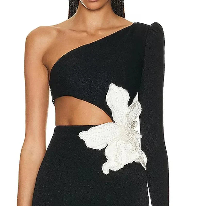 Mermaid Way French Kiss One Shoulder Flower Applique Midi Dress