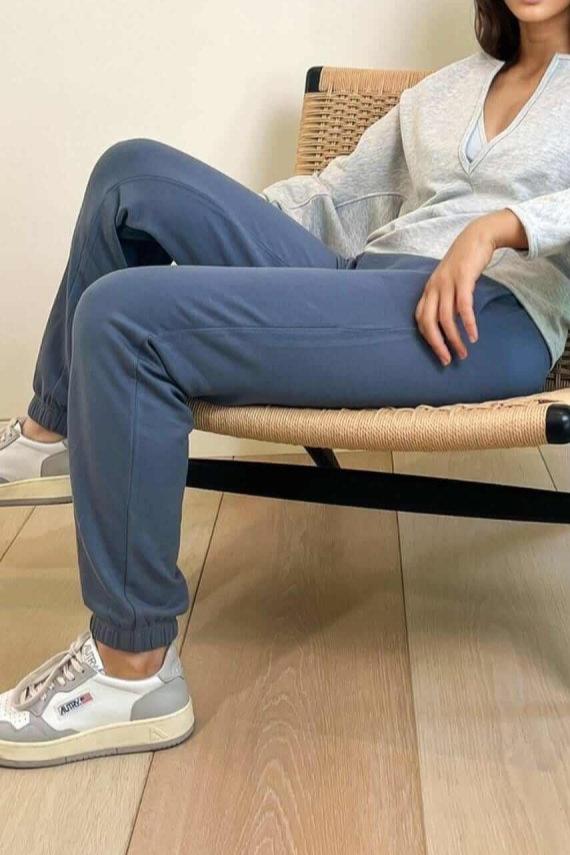 Simple Wishes Inez Fleece Jogger