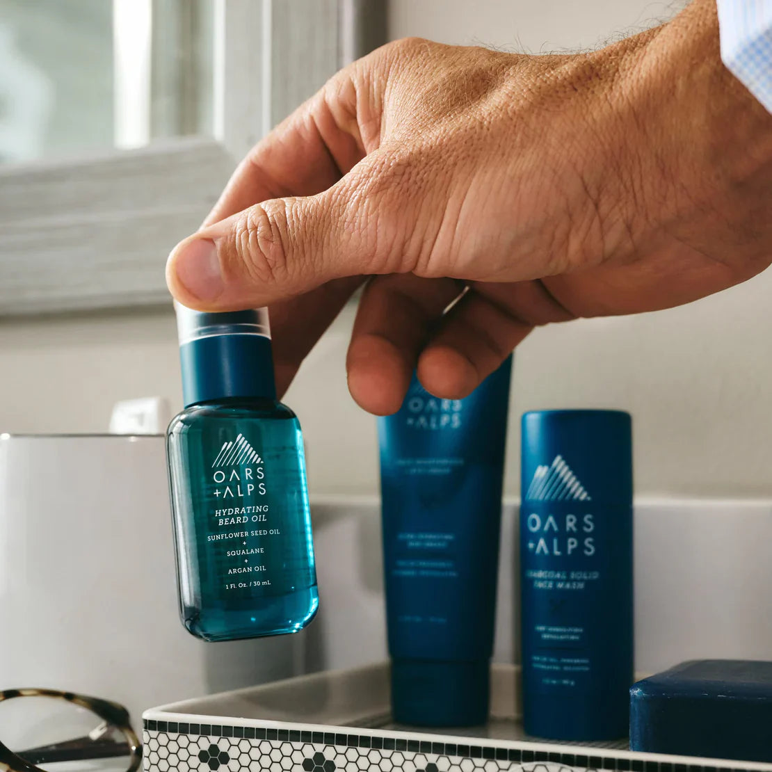 Oars + Alps Hydrating Beard Oil