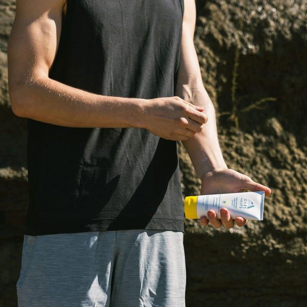 Oars + Alps 100% Mineral Sunscreen Lotion