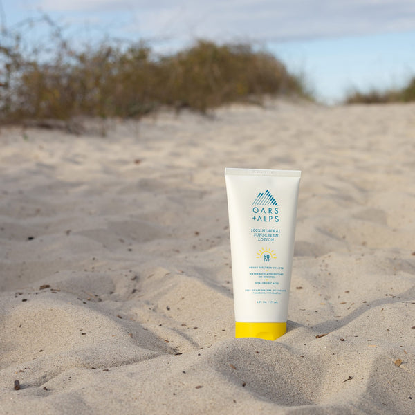 Oars + Alps 100% Mineral Sunscreen Lotion