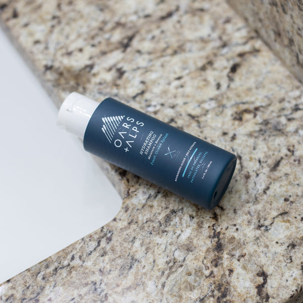 Oars + Alps Travel Size Hydrating Shampoo